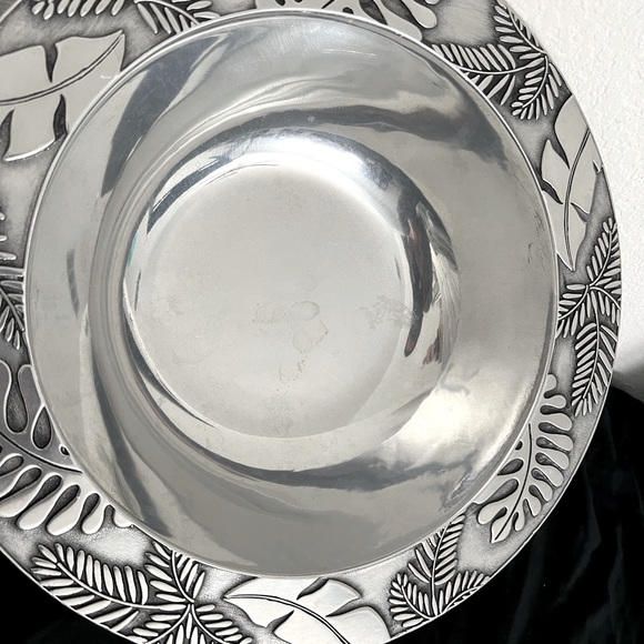 Wilton Armetale Tropical Garden Pewter Serving Bowl and Serving Fork & Spoon - Picture 7 of 16